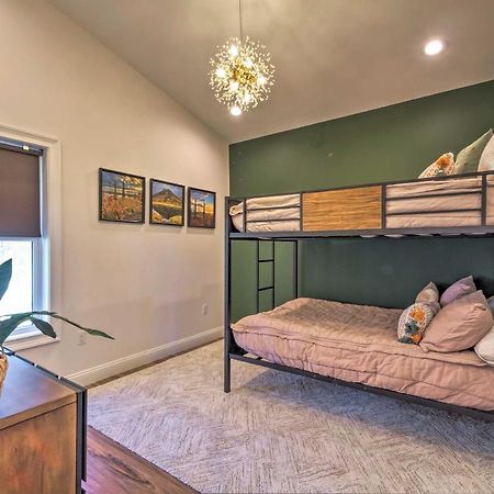 Upscale And Quiet Paducah Retreat On 15 Acres! Villa Buitenkant foto