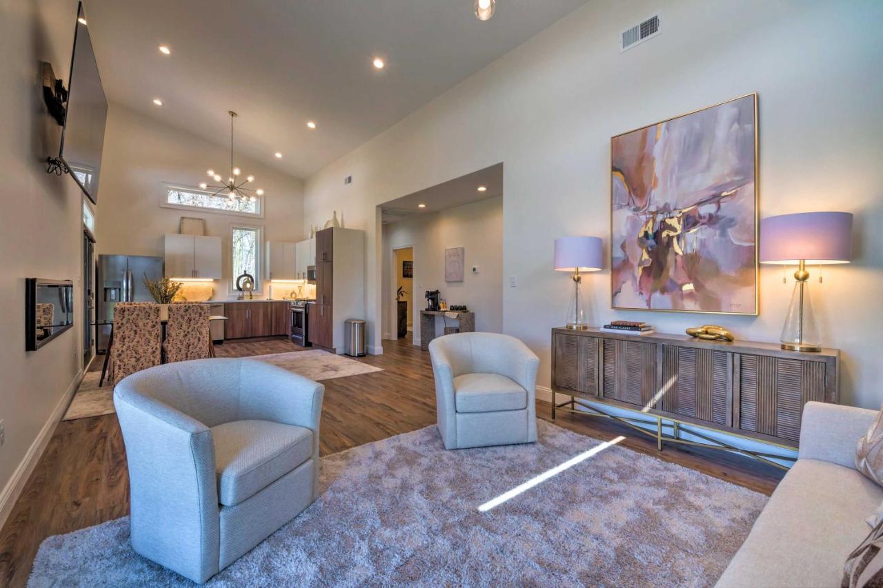 Upscale And Quiet Paducah Retreat On 15 Acres! Villa Buitenkant foto