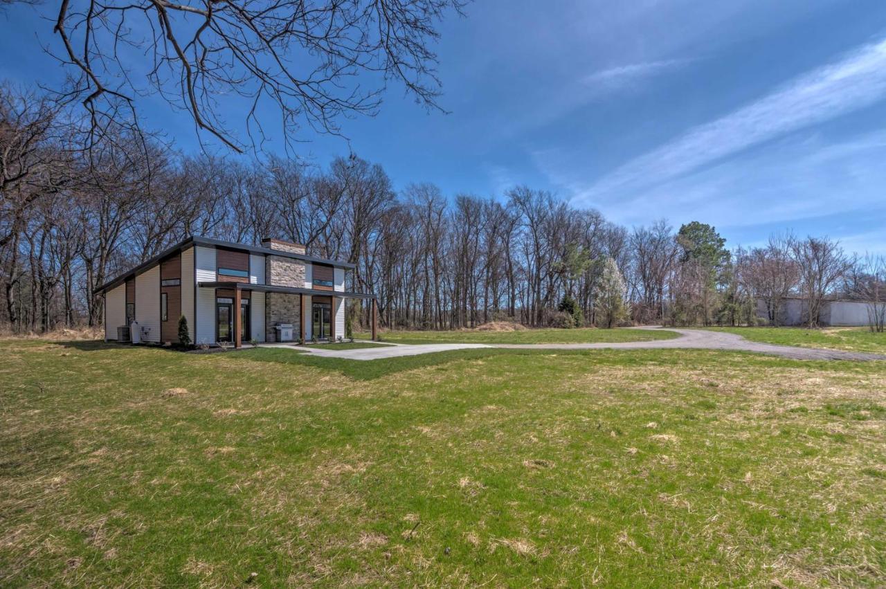 Upscale And Quiet Paducah Retreat On 15 Acres! Villa Buitenkant foto